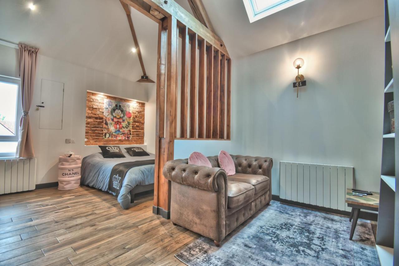 * Le Loft Des Mysteres * Apartman Maintenon Kültér fotó